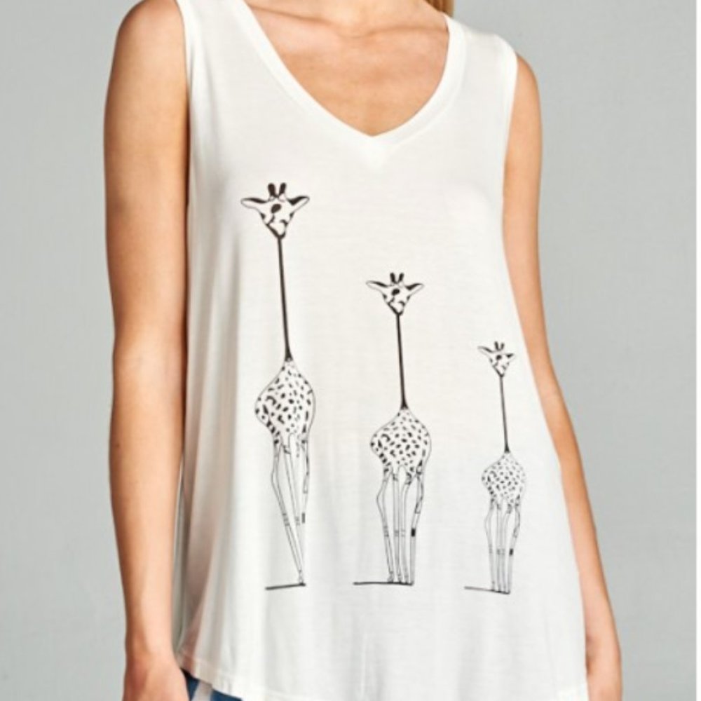 White V Neck Trio of Giraffes Tank Top | New With Tags